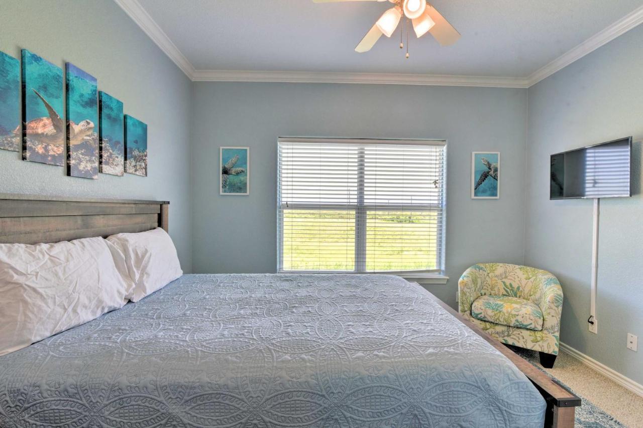 Bright Crystal Beach House, Walk To Coast! Villa Bolivar Peninsula Kültér fotó